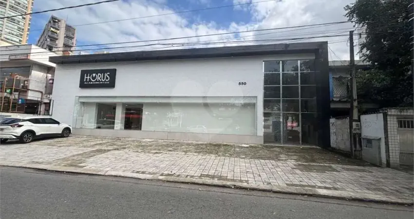 Ponto comercial para alugar na Avenida Siqueira Campos, Boqueirão, Santos
