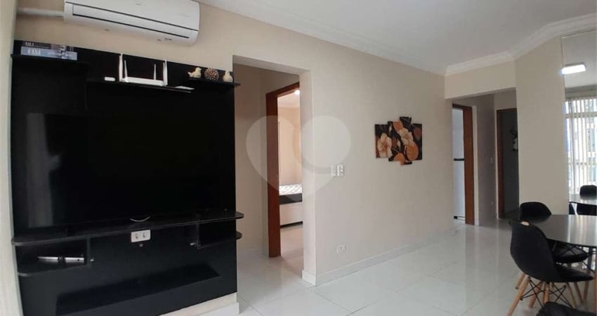Apartamento com 2 quartos à venda ou para locação em Enseada - SP