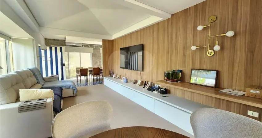 Casa com 3 quartos à venda na Avenida Marechal Mascarenhas de Moraes, Canto do Forte, Praia Grande