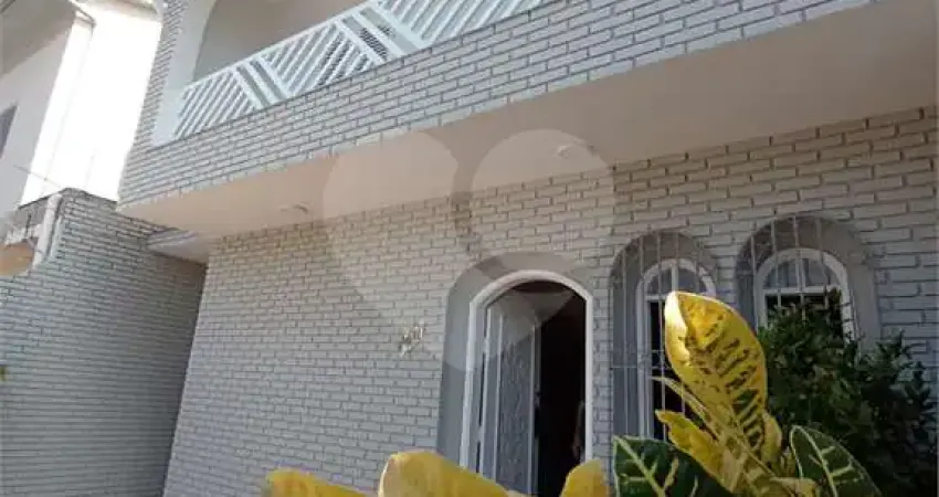 Casa com 4 quartos à venda na Aureliano Coutinho, Embaré, Santos