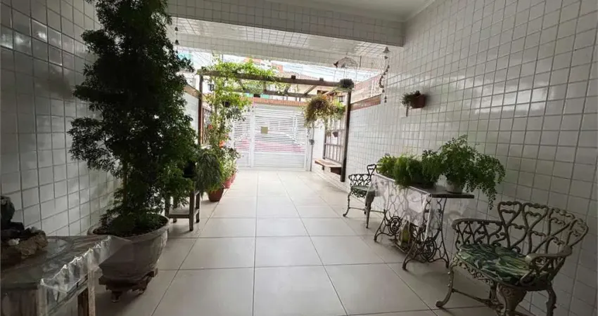 Casa com 3 quartos à venda na Rua Venâncio José Lisboa, Ponta da Praia, Santos