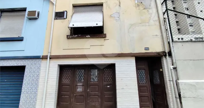 Casa com 4 quartos à venda na Antonio Bento, Vila Mathias, Santos