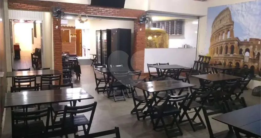 Casa comercial para alugar em Guilhermina, Praia Grande 