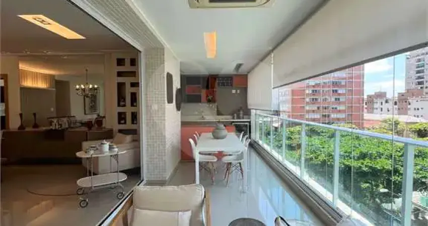 Apartamento com 4 quartos para alugar no Embaré, Santos 