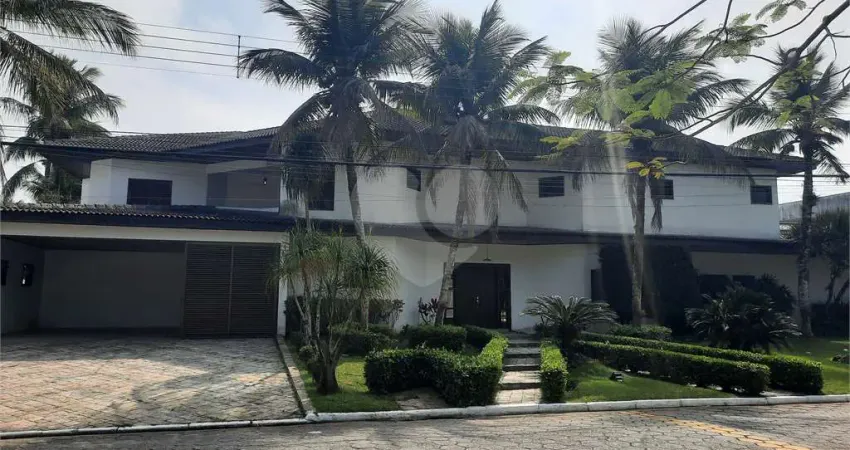 Casa com 6 quartos para alugar no Jardim Acapulco, Guarujá