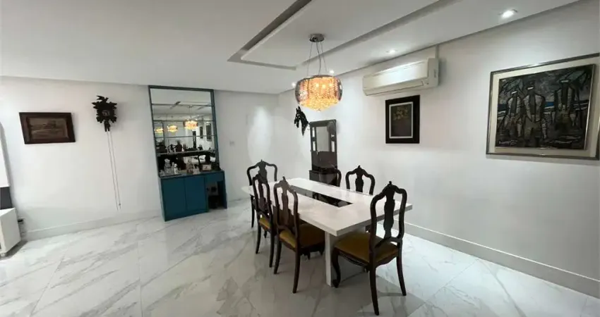 Apartamento com 3 quartos para alugar no Ponta da Praia, Santos