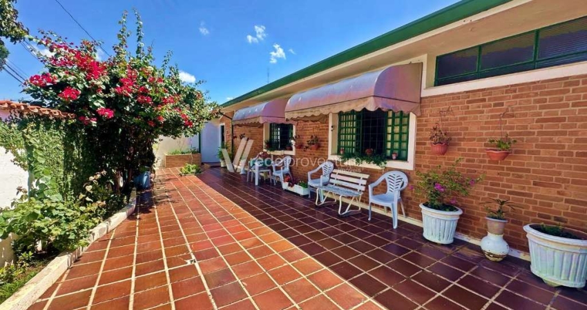 Casa com 4 quartos à venda na Rua Teófilo Braga, 515, Jardim Nossa Senhora Auxiliadora, Campinas