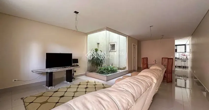 Casa com 3 quartos à venda na Rua Benedito Bruni, 25, Jardim Iracema, São Bernardo do Campo