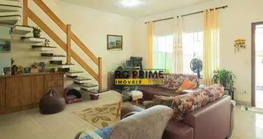 Sobradão santa terezinha 3 suites, 4 ar, quintal com churrasqueira