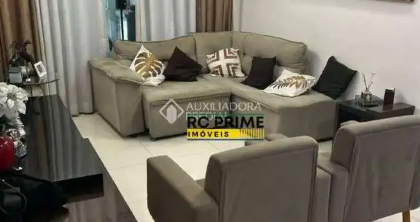 Casa com 3 quartos à venda na Rua Cidade de São Sebastião, 68, Nova Petrópolis, São Bernardo do Campo