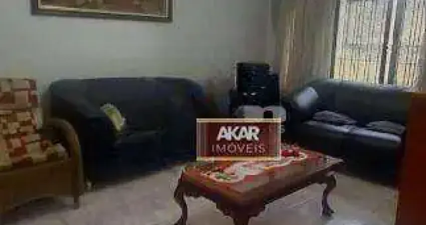 Casa térrea santa teresinha ótimo local, aceito apto menor valor