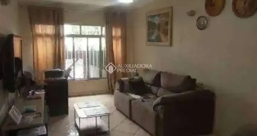 Casa com 3 quartos à venda na Rua Cristóvão de Barros, 59, Vila Flora, São Bernardo do Campo
