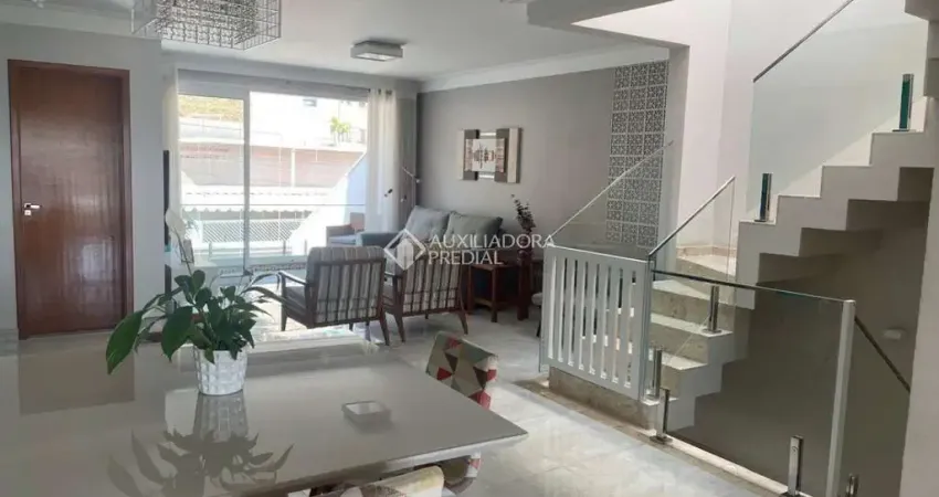 Casa com 3 quartos à venda na Rua Salim Mahfoud, 578, Parque Terra Nova II, São Bernardo do Campo