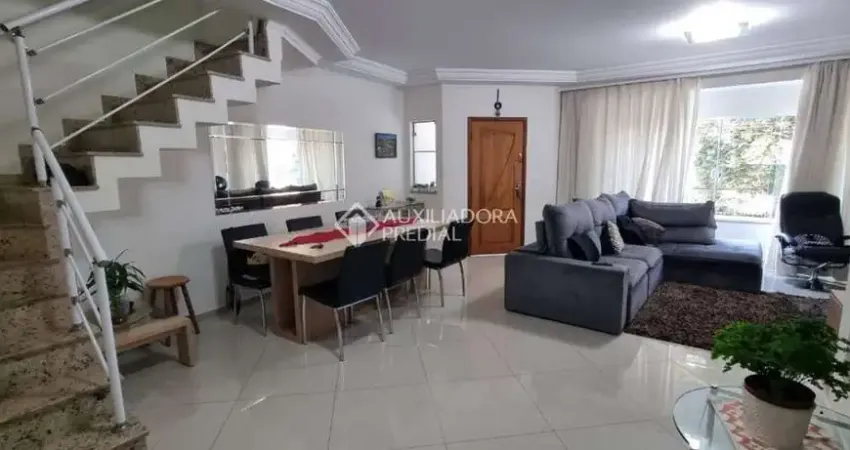 Casa sobrado à venda em são bernardo do campos bairro baeta neves