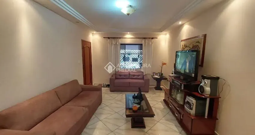 Sobrado com 3 quartos, sendo 1 suíte e 2 vagas jd las vegas santo andré