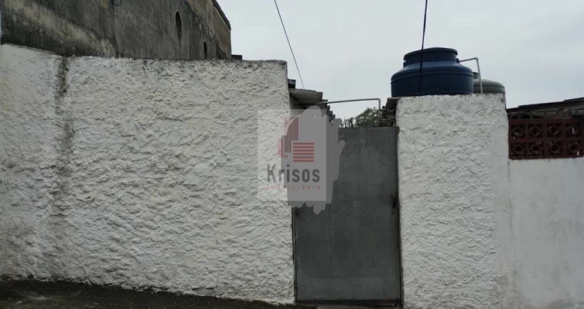 VENDE SE CASA JD DAS VERTNTES PROXIMO AO METRO VILA SONIA