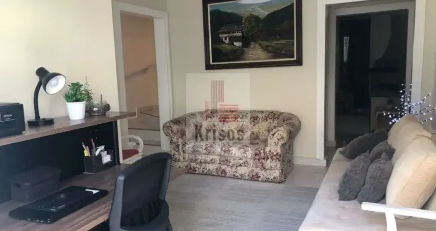 TETÉIA DE SOBRADO LOCALIZAÇÂO PRIVILEGIADA RUA SEM SAIDA