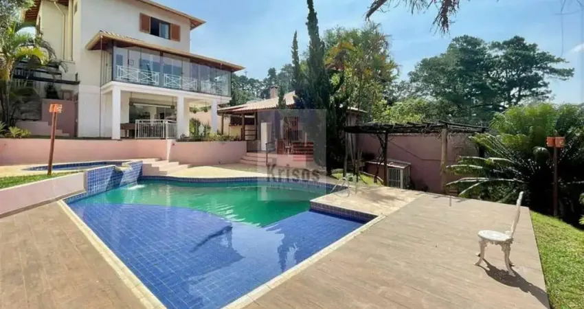 Casa Contemporânea com Vista Deslumbrante ? Luxo e Conforto em Cada Detalhe!