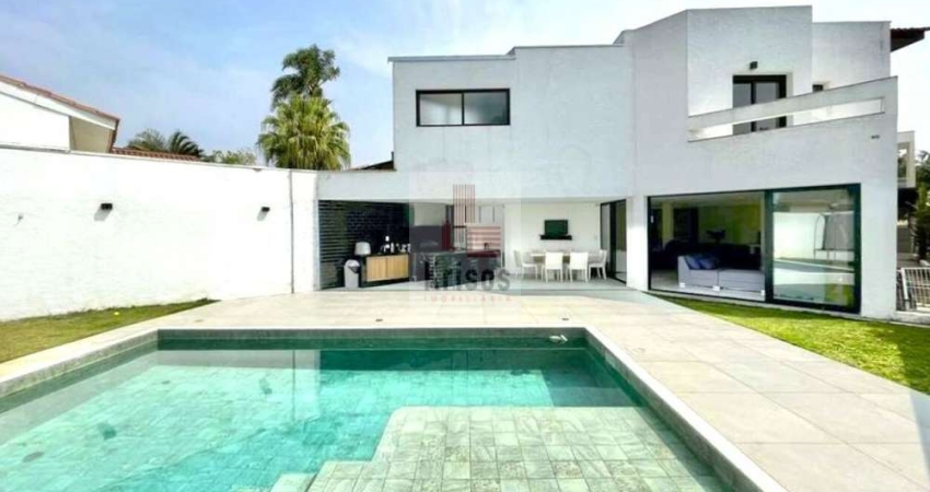 Lindíssima Casa Moderna e Integrada - Alto Padrão de Acabamento!