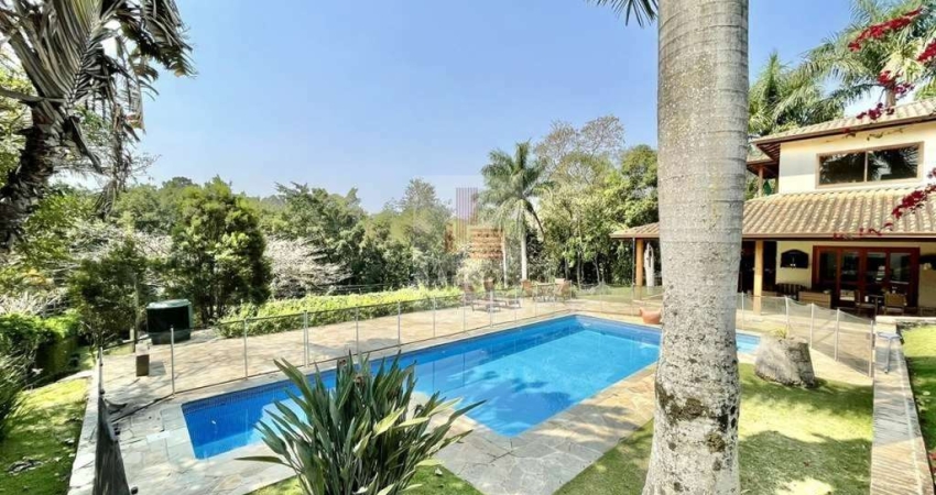 Linda Casa Estilo Campo - Totalmente Avarandada com Vista Privilegiada para a Natureza!
