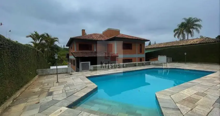 Exclusiva Casa de Alto Padrão em Tijolos Aparentes ? Conforto e Luxo no Coração da Granja Viana!