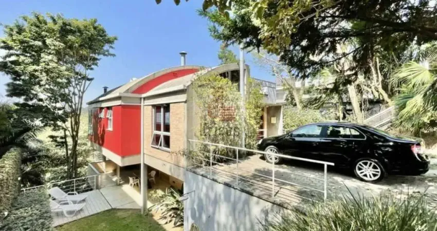 Casa Contemporânea de Alto Padrão - Sofisticação e Conforto!