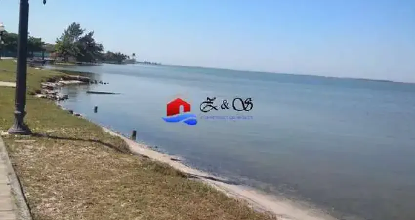 Terreno à venda no Centro, Araruama 