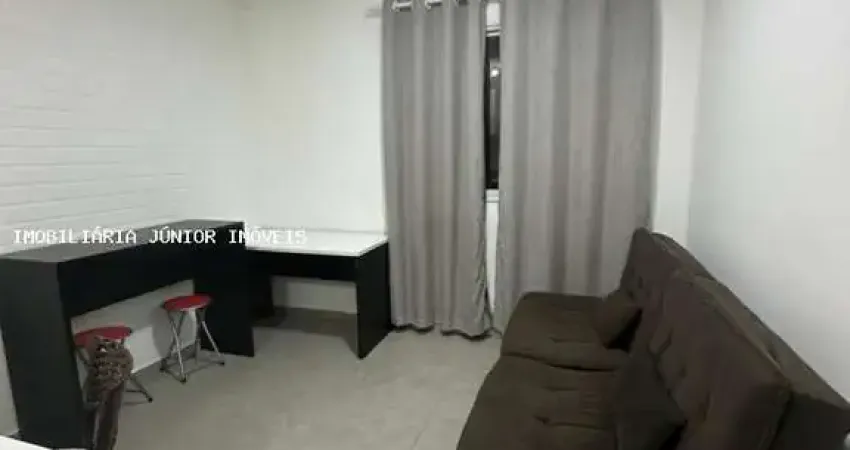 Studio para Locação em São Paulo, Campos Elíseos, 1 dormitório, 1 banheiro, 1 vaga