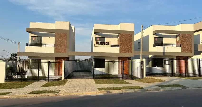 Residência moderna, ampla e não geminada com acabamentos de alto padrão