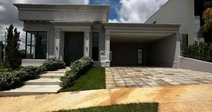 Casa em Condomínio 3 dormitórios à venda Petrópolis Várzea Grande/MT