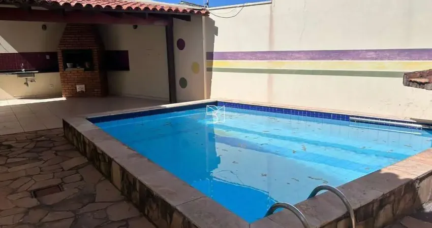 Casa jardim itália, 3 suites, churrasqueira, escritorio, piscina, toda na lage
