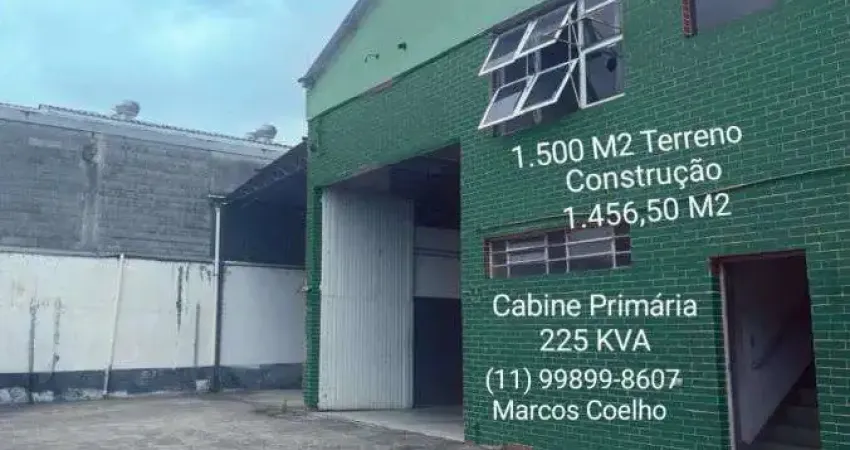 Barracão / Galpão / Depósito com 8 salas para alugar na Rua Amador Bueno, 26, Piratininga, Osasco