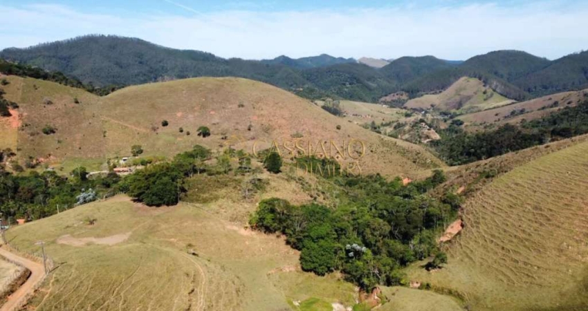 Sítio à venda de 74.000,00m² | Centro - São Francisco Xavier |