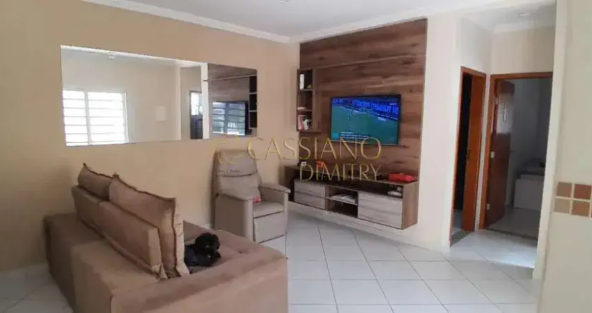 Casa térrea à venda de 80m² | 03 dormitórios sendo 01 suíte e 03 vagas de garagem | Residencial Santa Paula - Jacareí |