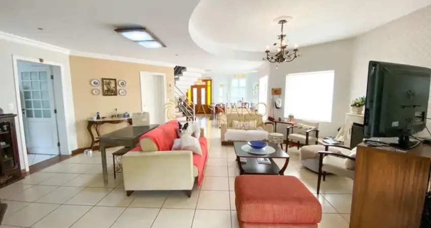 Casa à venda de 320m² | 04 dormitórios, sendo 03 suítes e 04 vagas de garagem | Condomínio Altos da Serra II - Urbanova | São José dos Campos |