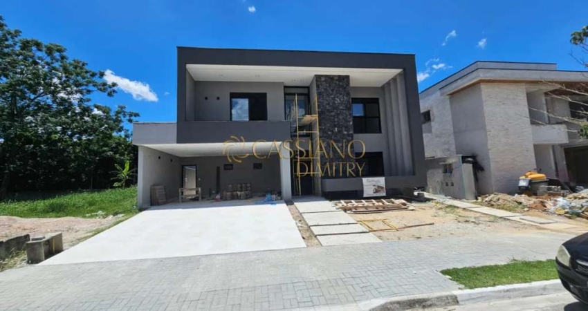 Casa à venda de 450m² | 04 dormiórios sendo suítes e 04 vagas de garagem | Condomínio Jardim do Golfe à Venda | Jardim do Golfe II | São José dos Campos