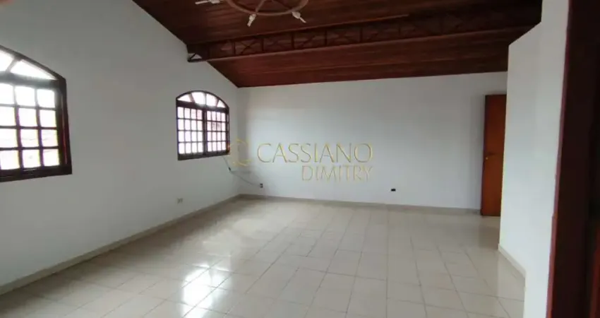 Sobrado comercial e residencial à venda de 302m² | 03 dormitórios, sendo 01 suíte e 04 vagas de garagem | jardim das industrias - são josé dos campos |