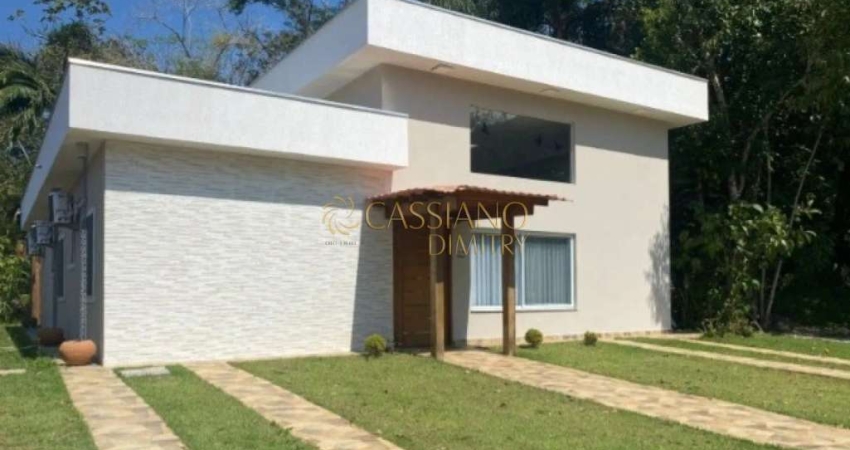 Casa à venda de 205m² | 03 dormitórios, sendo 01 suíte e 02 vagas de garagem | Condomínio Capitanias Praia da Lagoinha Beach &amp; Field Resort - Praia do Sapê |  Ubatuba |