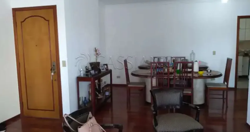 Apartamento à venda de 130m² | 03 dormitórios, sendo 01 suíte e 02 vagas de garagem | Edifício Manhattan - Vila Adyanna | São José dos Campos |