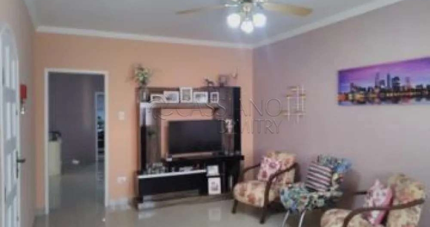Casa térrea à venda de 207m² | 02 dormitórios, sendo suítes e 02 vagas de garagem | Jardim Luíza - Jacareí |