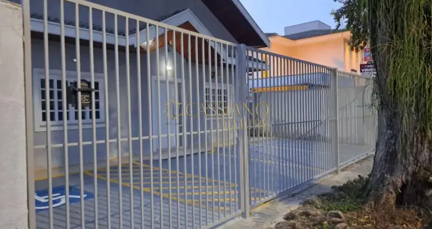 Casa para locação e venda de 163,13m² | 06 dormitórios, sendo 01 suíte e 03 vagas de garagem | Vila Ema | São José dos Campos |