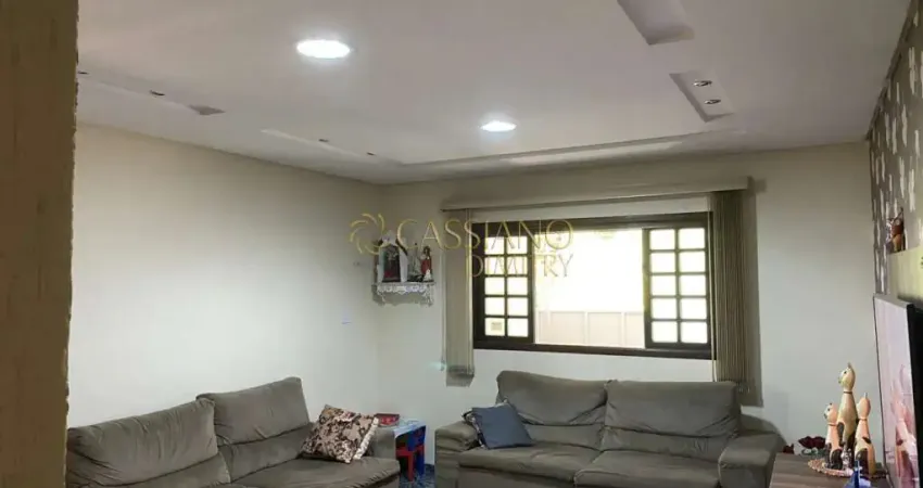 Sobrado à venda de 150m² | 03 dormitórios, sendo 01 suíte e 02 vagas de garagem | Jardim Altos de Santana - São José dos Campos |
