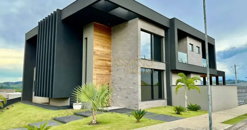 Sobrado à venda de 450m² | 04 dormitórios, sendo suítes e 04 vagas de garagem | Condomínio Colinas do Paratehy Sul | São José dos Campos |