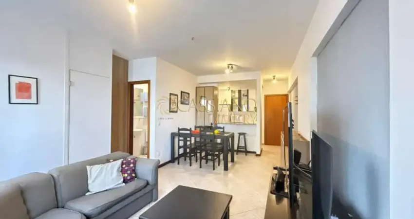 Apartamento de 54 m² com 01 dormitório e 02 vagas de garagem no Jardim Aquarius!