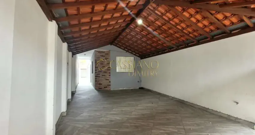 Sobrado para venda de 212,80 m² | 03 dormitórios sendo 1 suite e 02 vagas de garagem | Jd Satélite | São José dos Campos |
