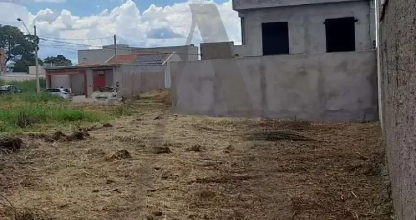 Terreno à venda no Jardim Bosque dos Ipês, Araras 