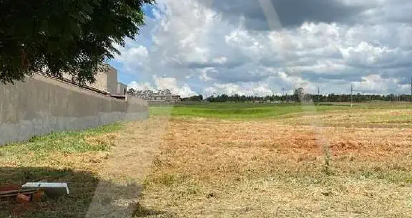 Terreno em condomínio à venda, Portal das Laranjeiras - Araras/SP