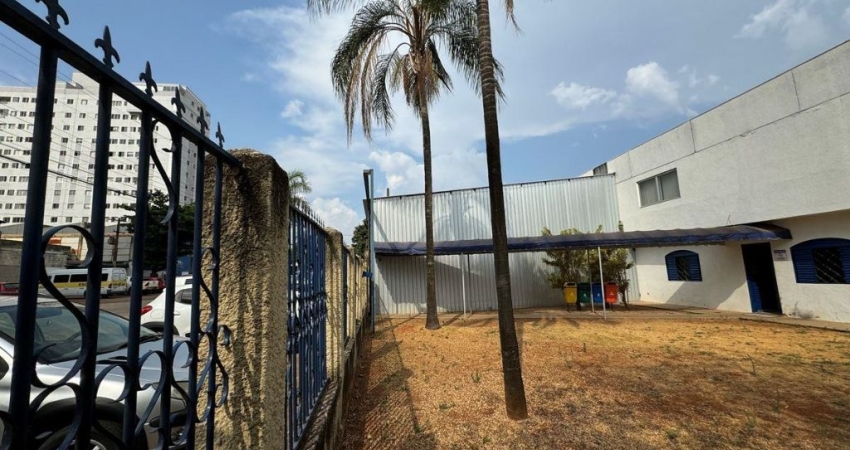 -Galpão industrial - Localização comercial - Acesso privilegiado