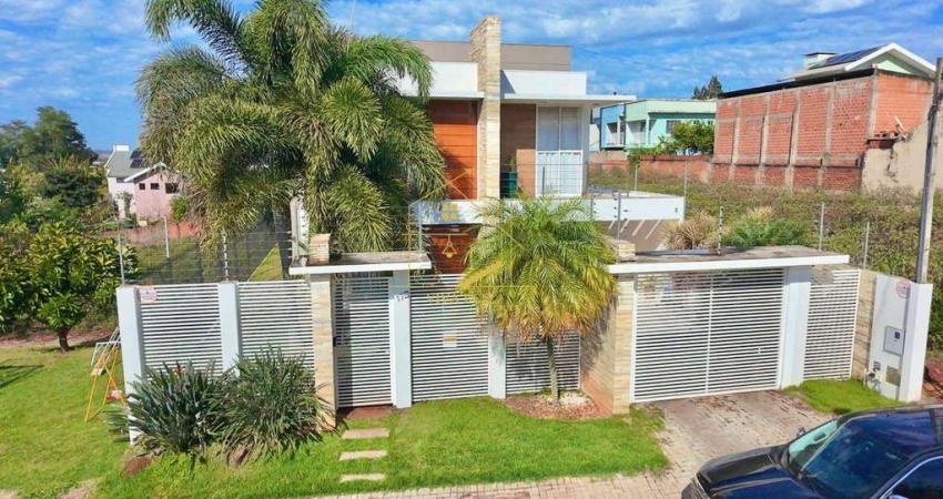 Alto Padrão | Sobrado com 4 Dormitórios, Piscina e Terreno de 557m²