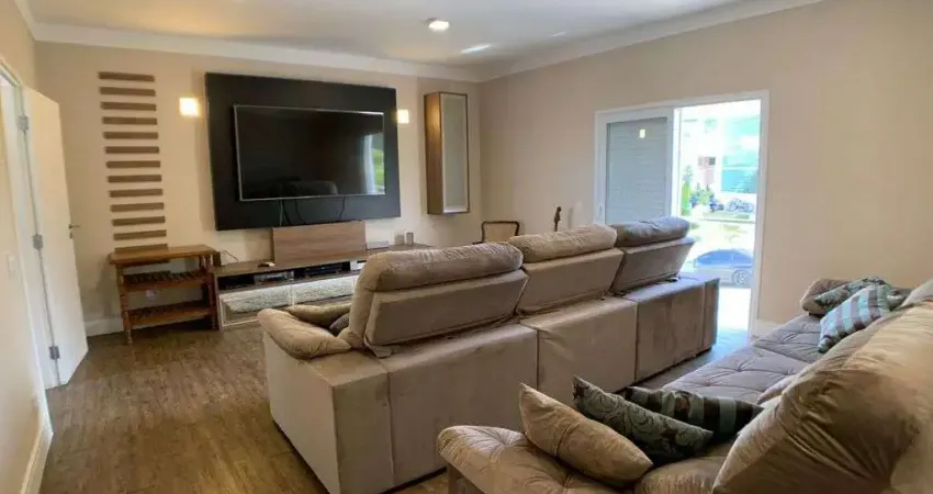 Casa em condomínio fechado com 4 quartos para alugar na Rua Martinho Leardine, 110, Chácaras Silvania, Valinhos